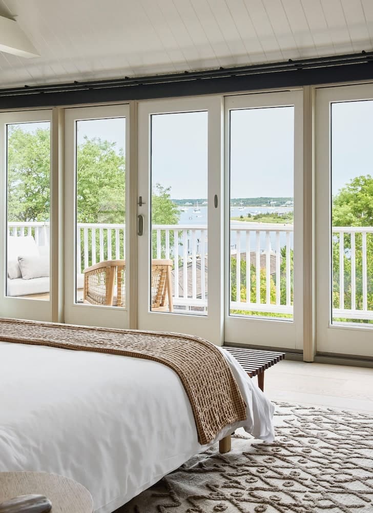 Faraway Martha's Vineyard property views in Edgartown — gallery photo 3