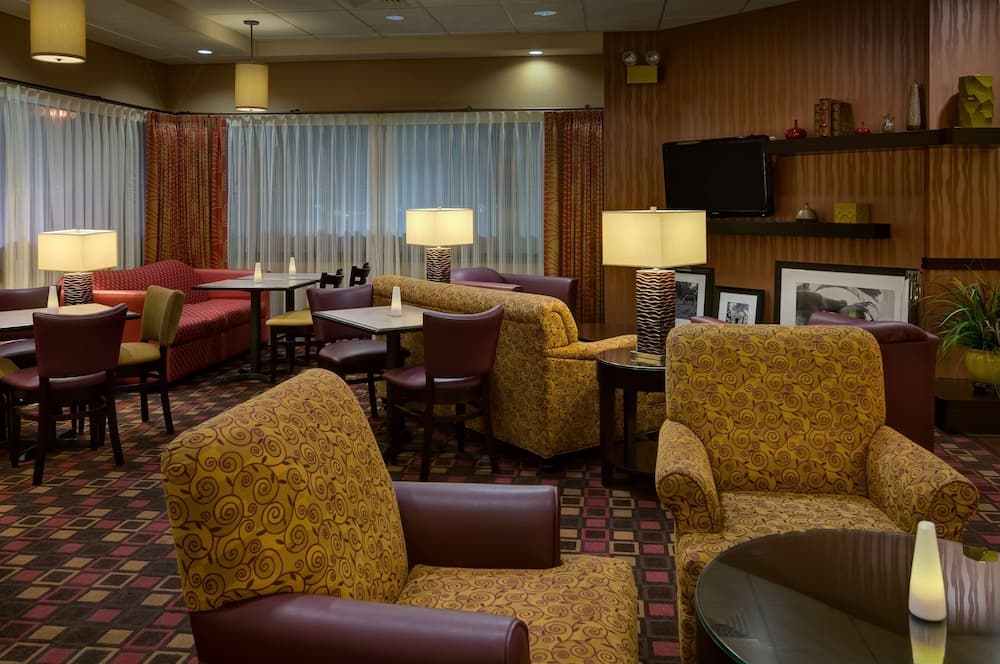 Hampton Inn Chambersburg gallery photo in Chambersburg, PA — image 9
