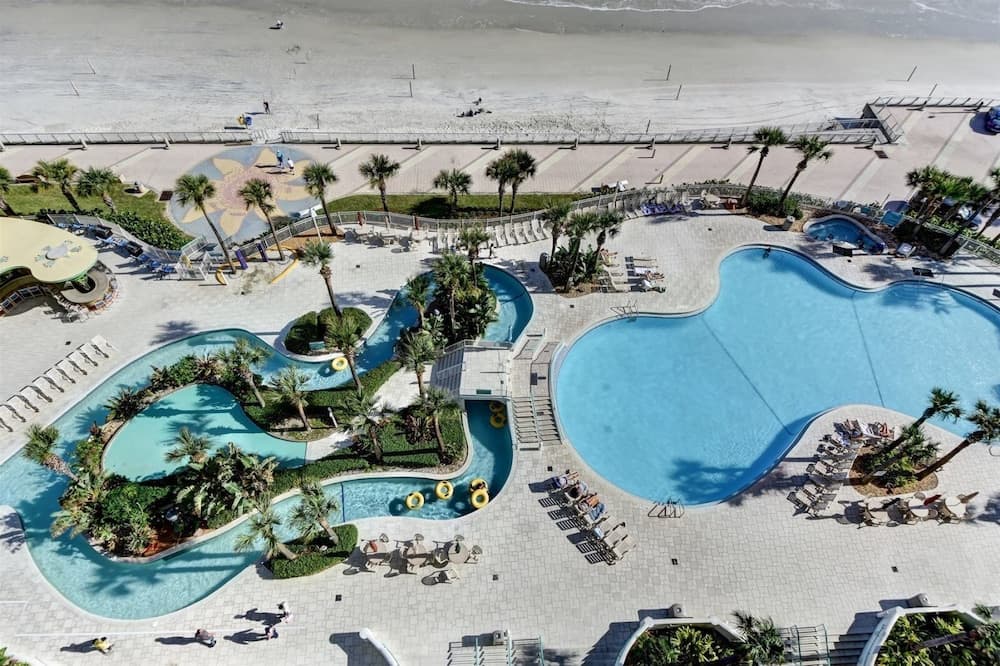 Ocean Walk Collection interior in Daytona Beach, FL — gallery photo 2