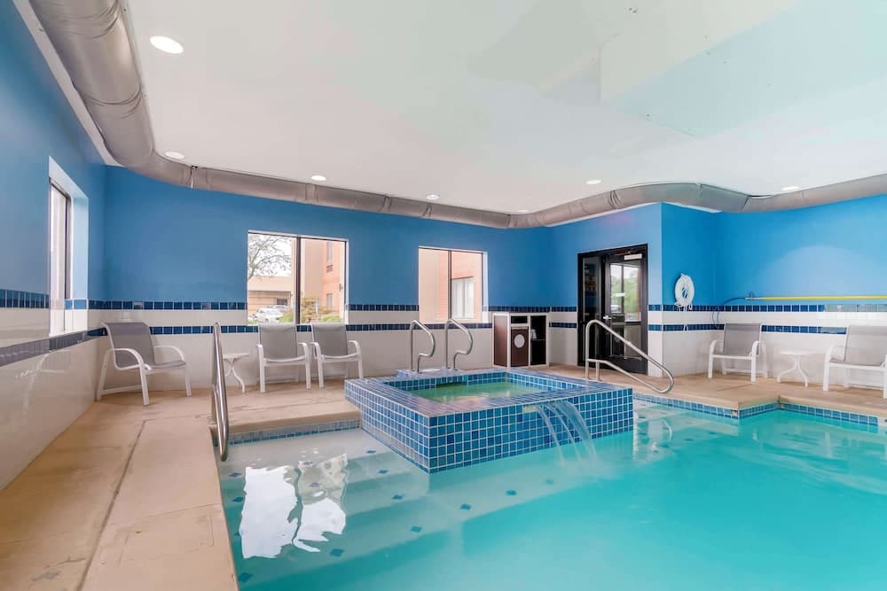 Best Western Plus Olathe Hotel gallery photo in Olathe, KS — image 7
