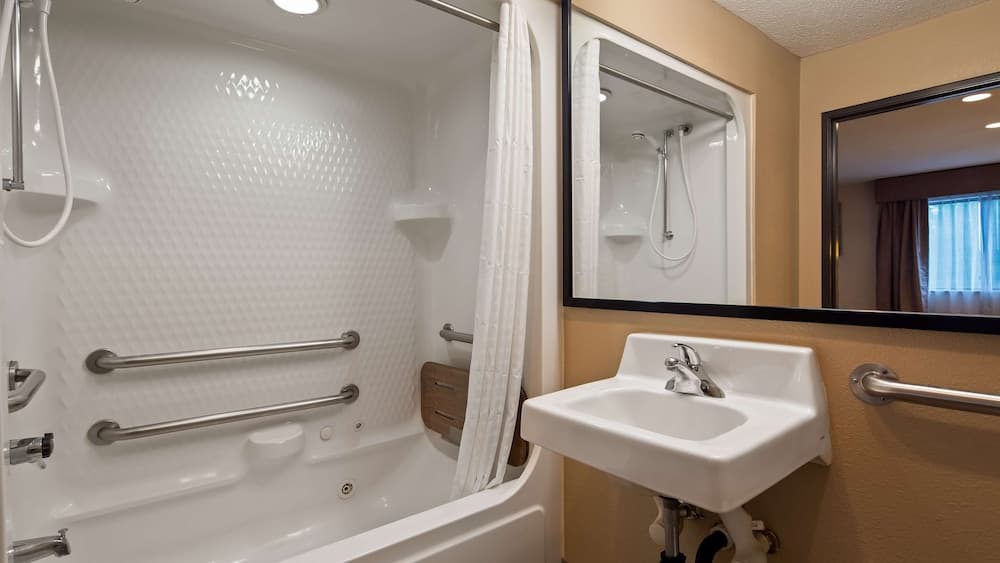 SureStay by Best Western Grove City gallery photo in Grove City, PA — image 17