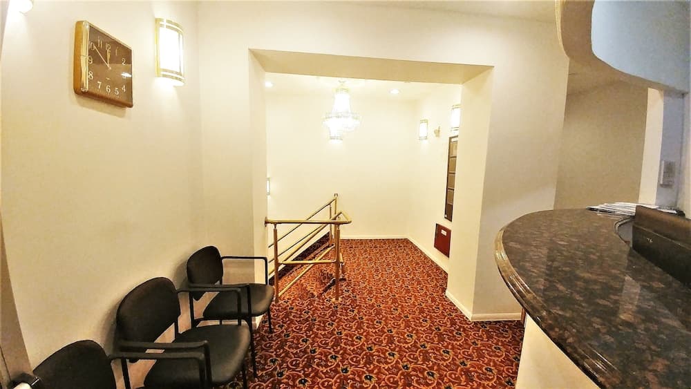 Kings Hotel Inc interior in Brooklyn, NY — gallery photo 2