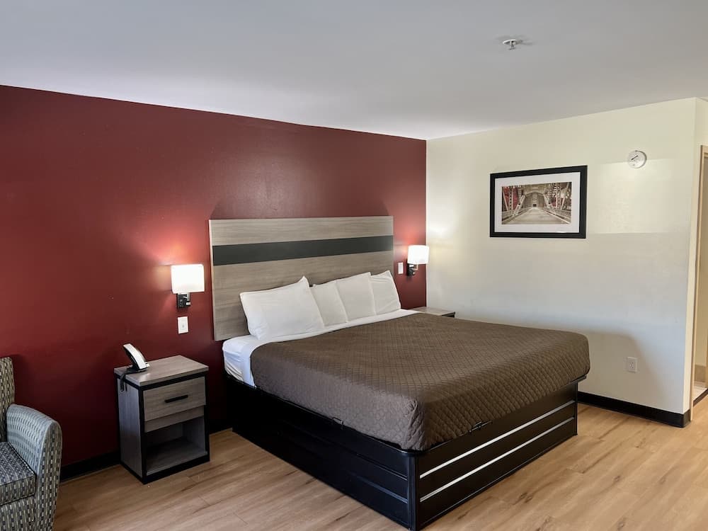 Red Roof Inn & Suites Houma gallery photo in Houma, LA — image 32