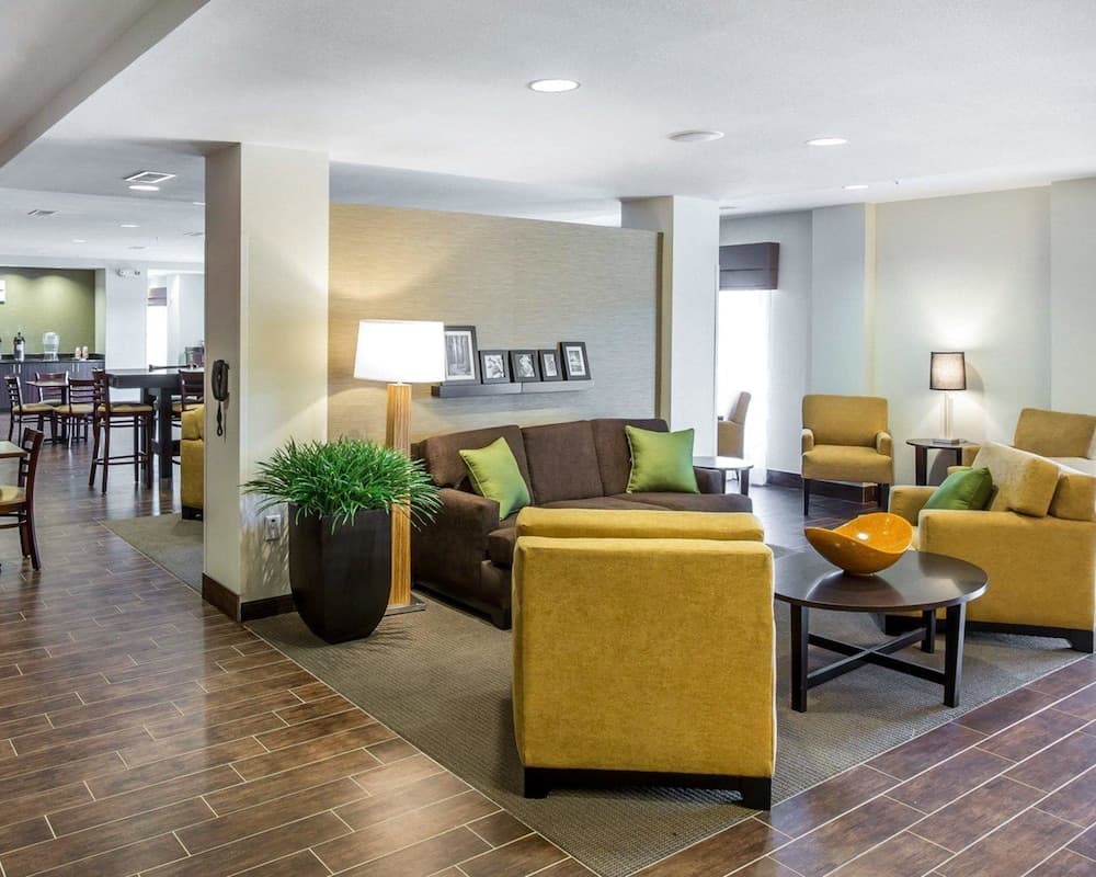 MainStay Suites Cartersville - Emerson Lake Point property views in Cartersville, GA — gallery photo 3
