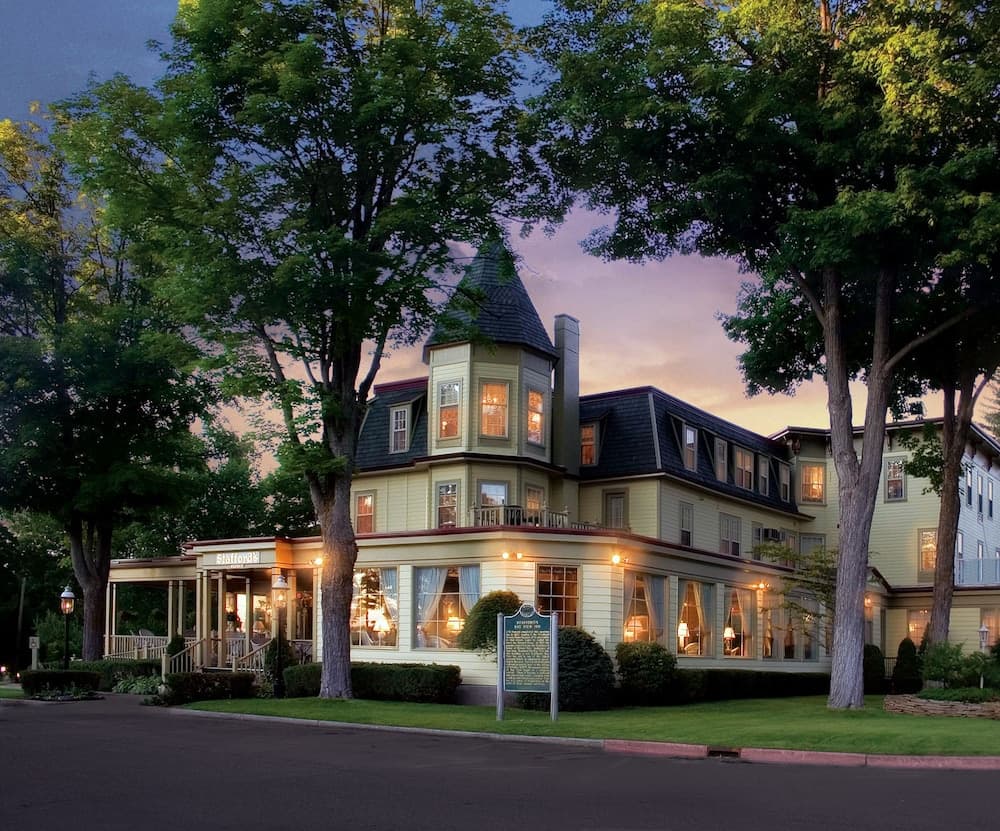 Stafford's Bay View Inn — hotel in Petoskey, Michigan