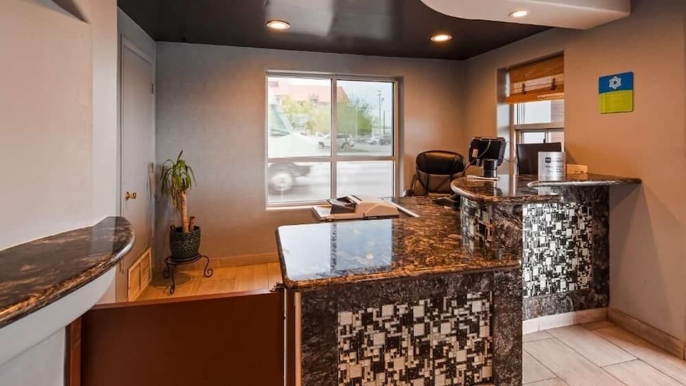 Downtown Phoenix Hotel interior in Phoenix, AZ — gallery photo 2