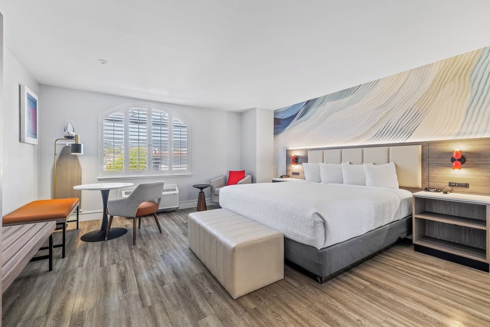 Hotel Skye SFO — hotel in San Bruno, California