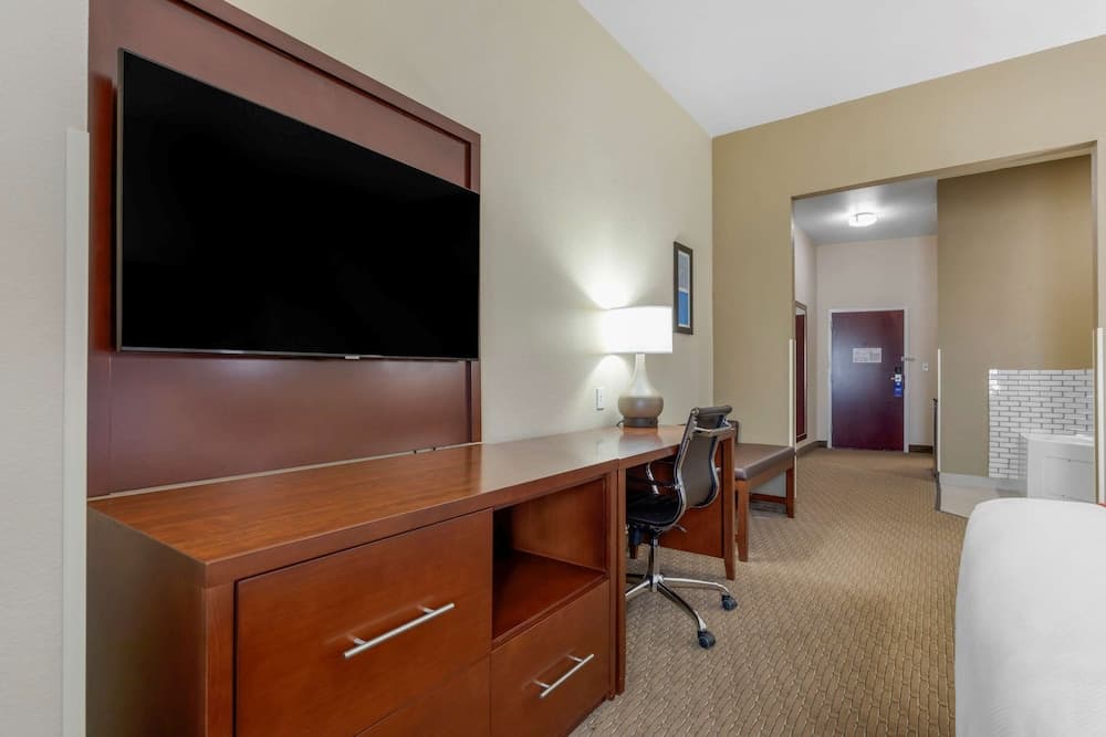 Comfort Suites Copperas Cove gallery photo in Copperas Cove, TX — image 12