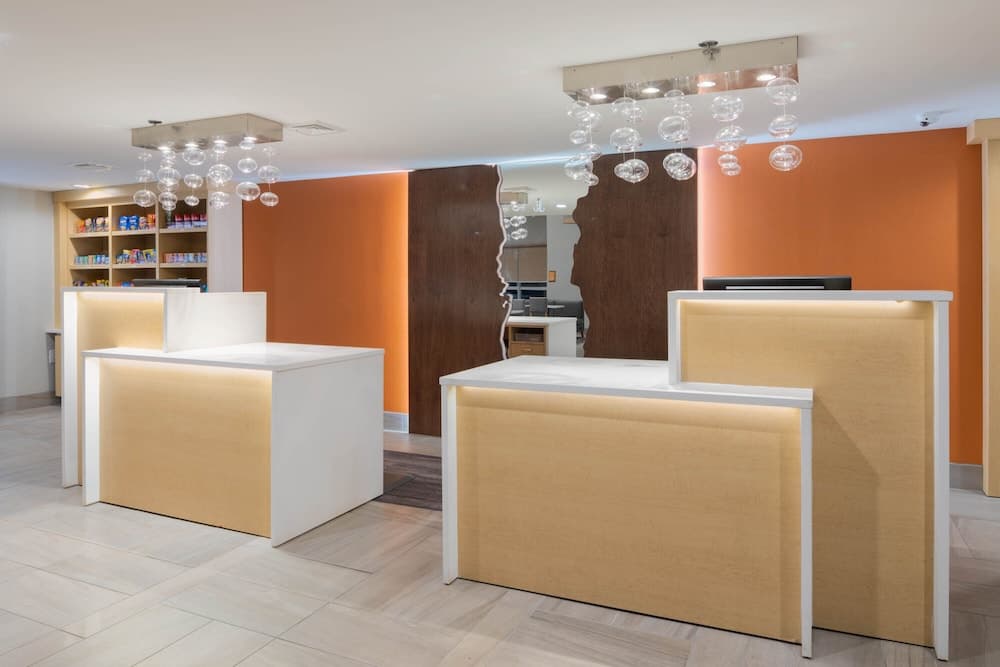 La Quinta Inn & Suites by Wyndham Perry gallery photo in Perry, GA — image 12