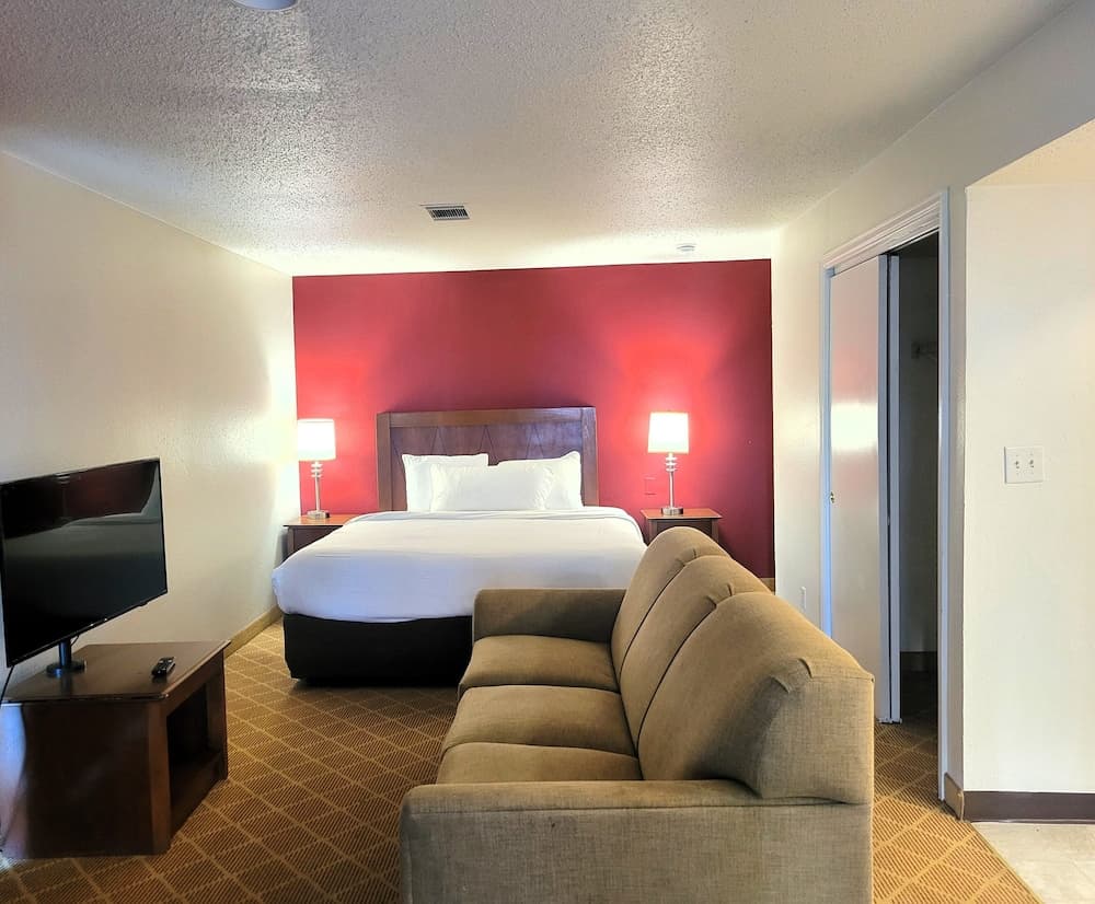 Value Suites Extended Stay - St Louis interior in Maryland Heights, MO — gallery photo 2