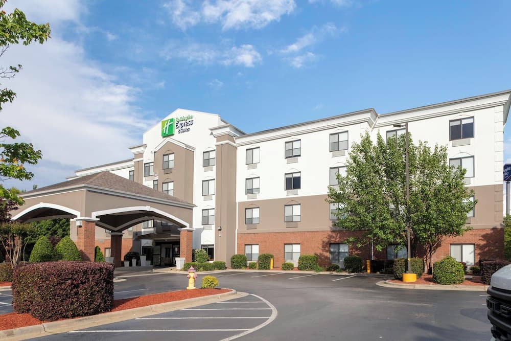 Holiday Inn Express & Suites Roanoke Rapids SE by IHG featured exterior or lobby in Roanoke Rapids, NC — similar hotel
