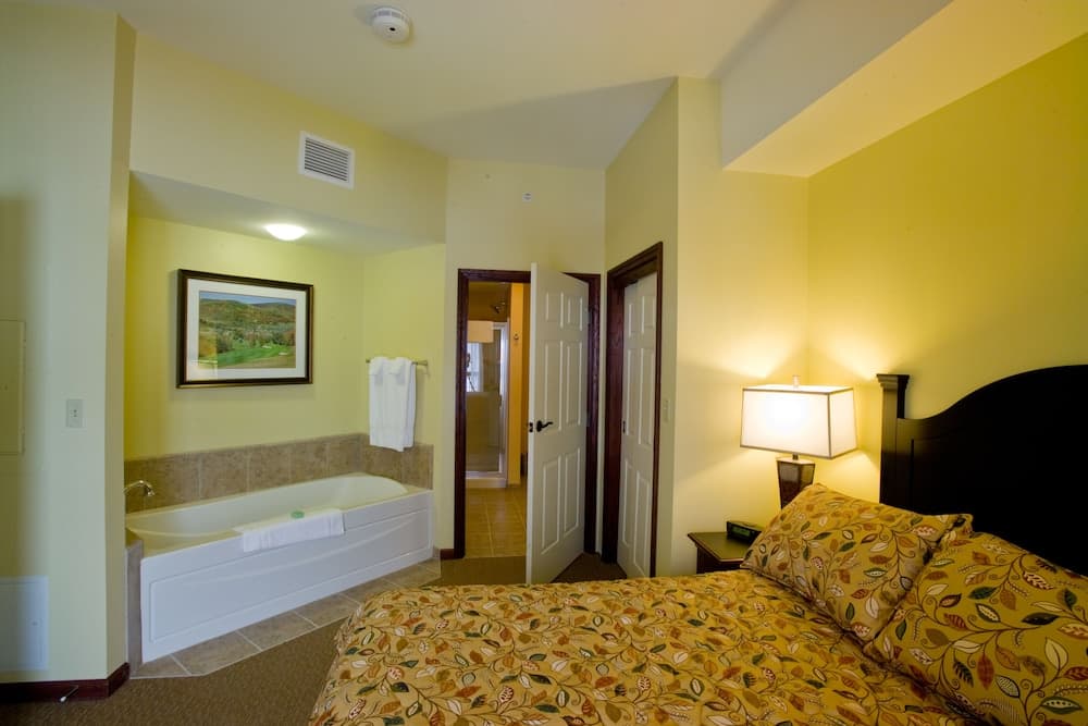 The Tamarack Club interior in Ellicottville — gallery photo 2