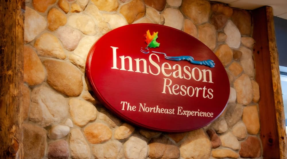 InnSeason Resorts Pollard Brook interior in Lincoln — gallery photo 2