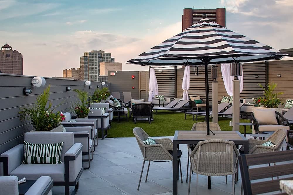 Luxury Furnished Apartments by Hyatus Downtown at Yale gallery photo in New Haven, CT — image 99