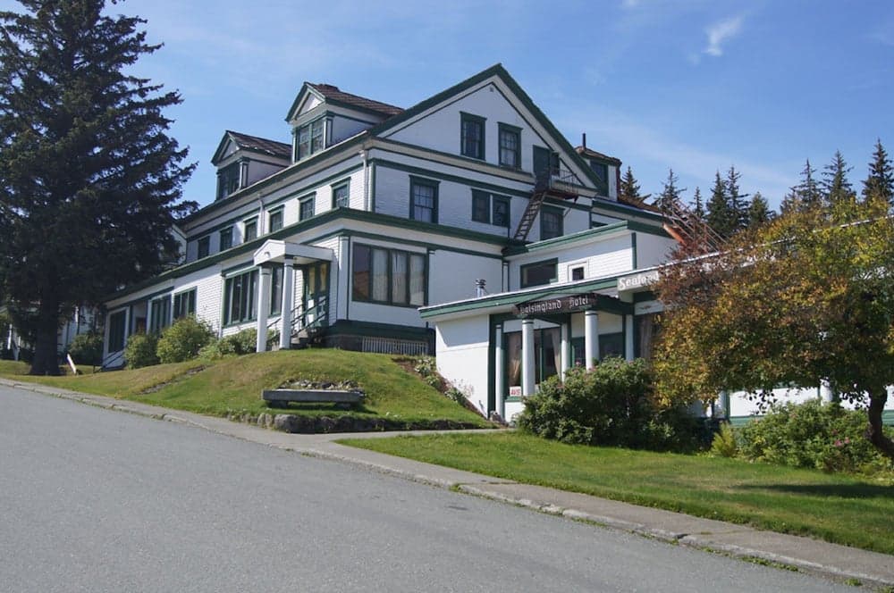 Hotel Halsingland featured exterior or lobby in Haines, AK — similar hotel