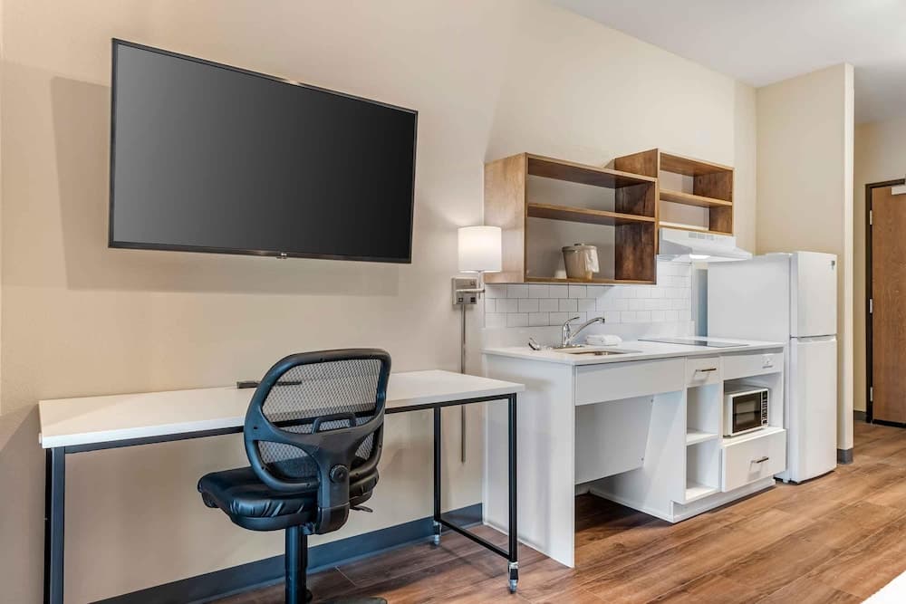 Extended Stay America Premier Suites - Temple gallery photo in Temple, TX — image 21