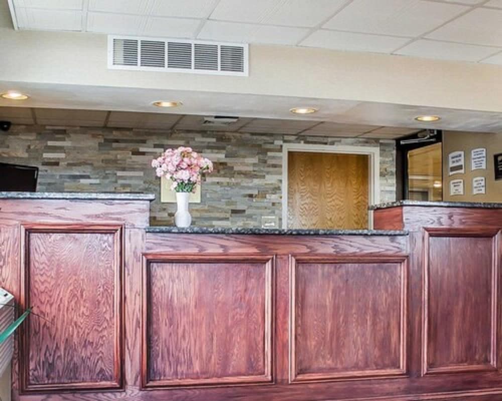 Comfort Inn Dunmore - Scranton East interior in Scranton, PA — gallery photo 2