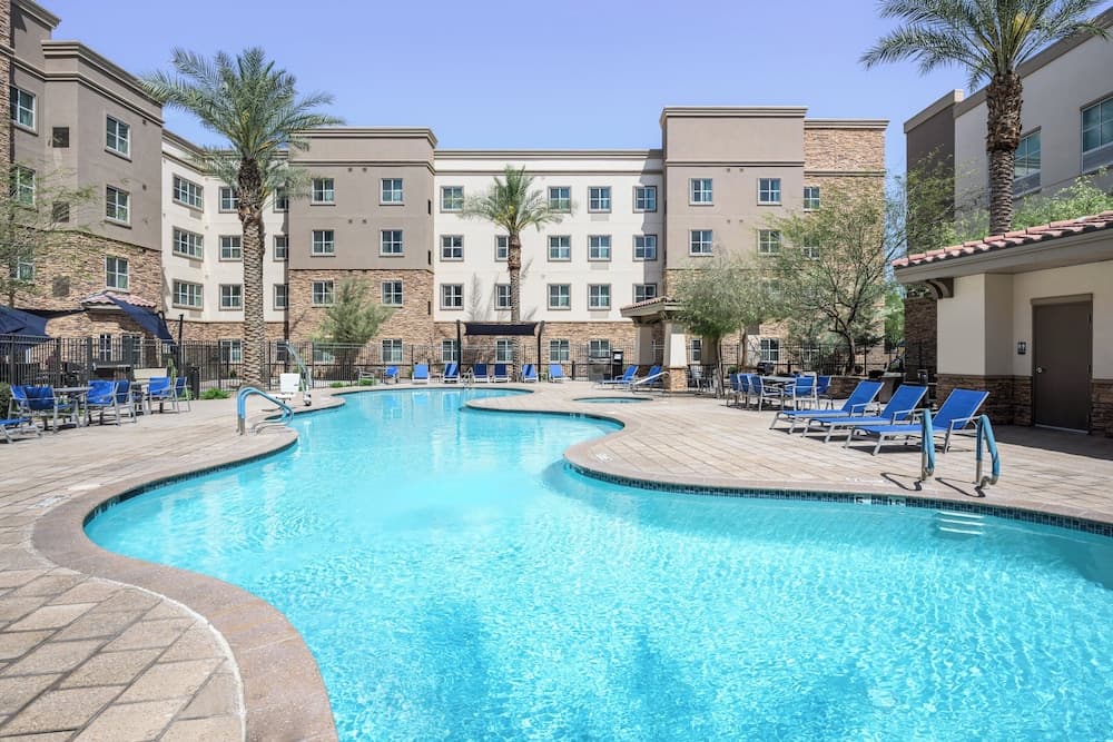 Holiday Inn Express & Suites Phoenix East - Gilbert by IHG gallery photo in Gilbert, AZ — image 37