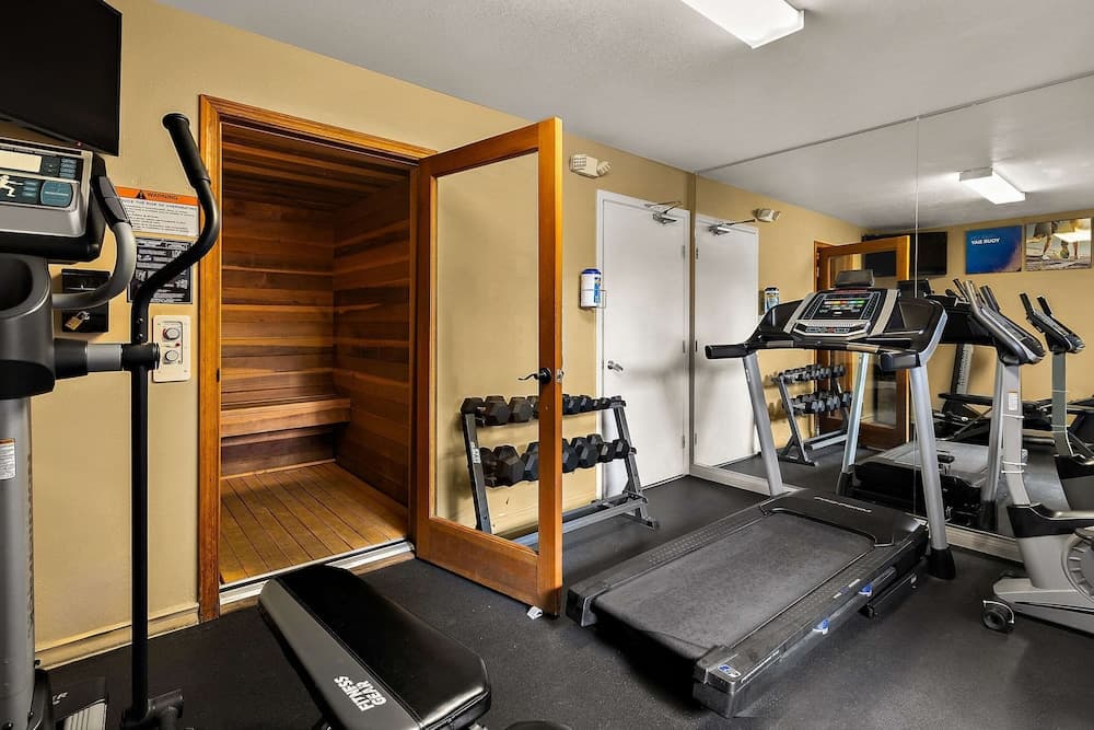 Comfort Inn & Suites Sequoia/Kings Canyon gallery photo in Three Rivers, CA — image 27
