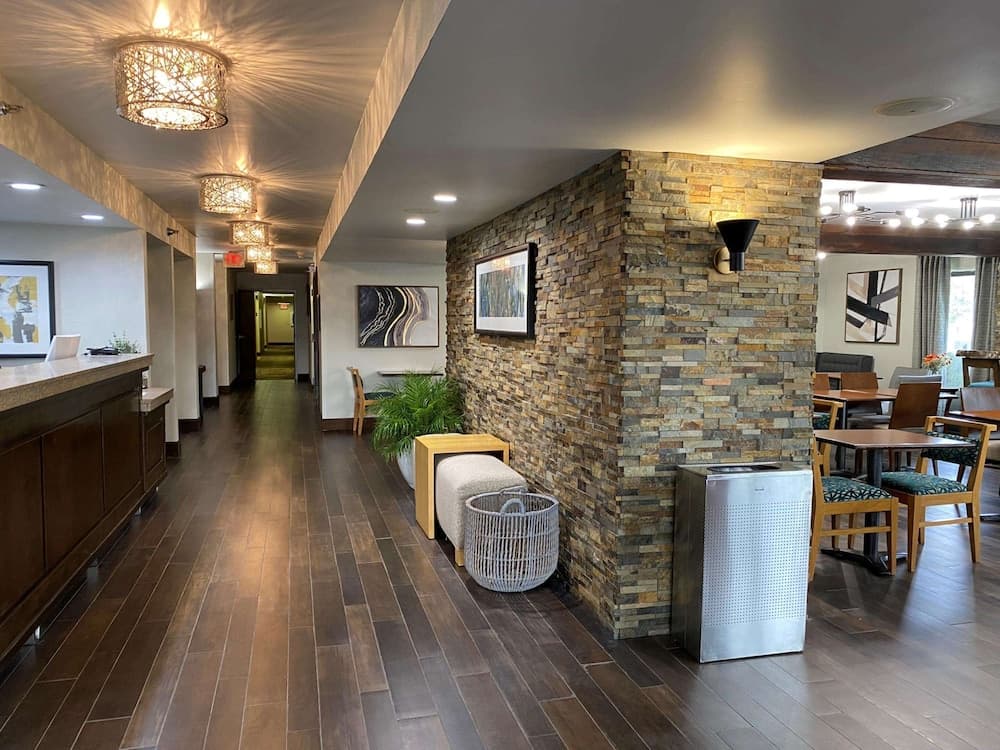 The Addison Hotel, SureStay Collection by Best Western — hotel in Addison, Texas