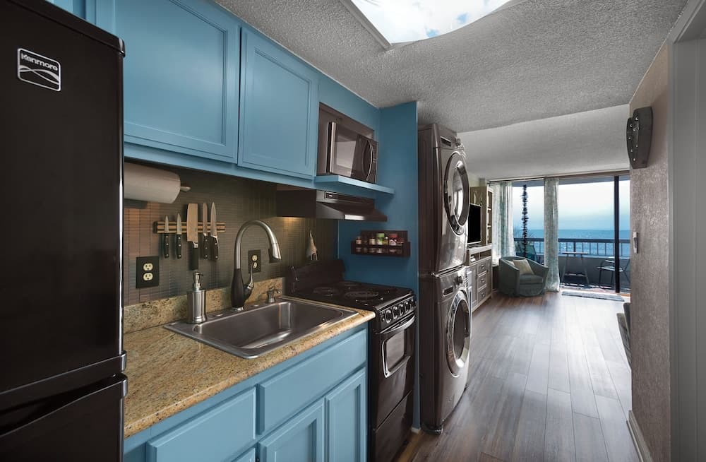 Compass Cove Resort property views in Myrtle Beach, SC — gallery photo 3