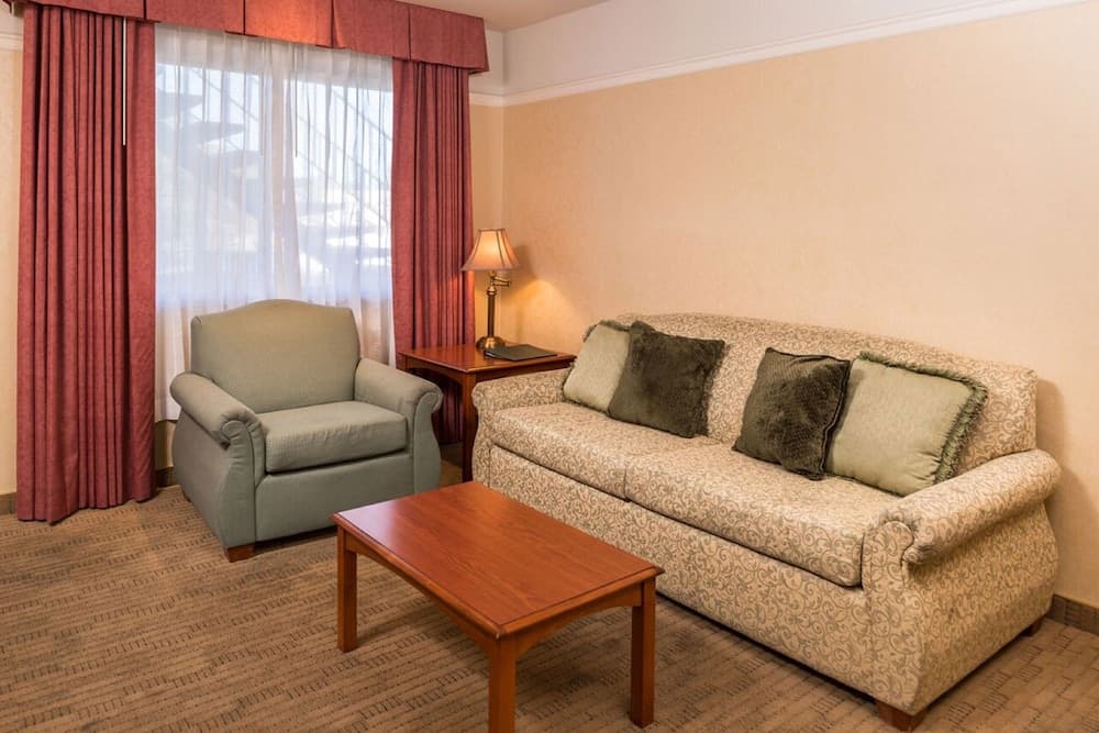 Laurel Inn Motel gallery photo in Salinas, CA — image 5