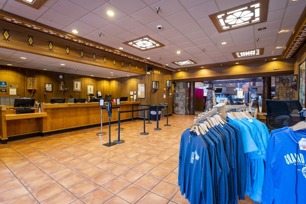 Maswik Lodge - Inside the Park interior in Grand Canyon, AZ — gallery photo 2
