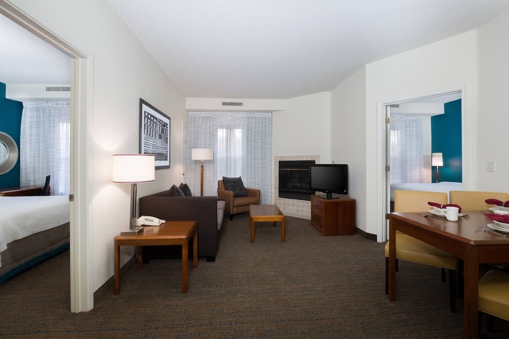 Residence Inn by Marriott Olathe Kansas City interior in Olathe, KS — gallery photo 2