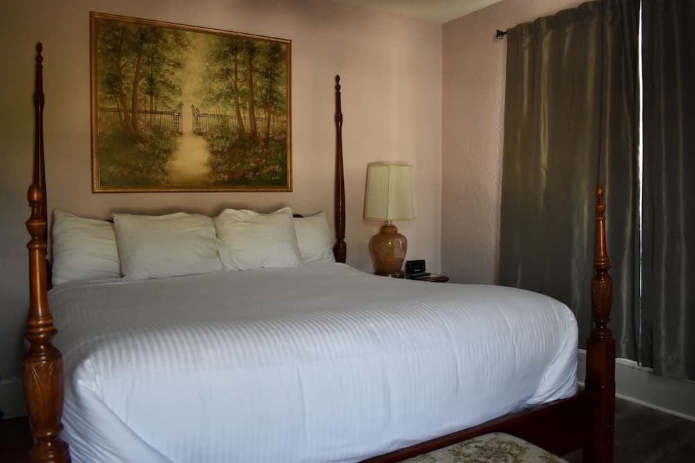 The DeLand Hotel gallery photo in DeLand, FL — image 51