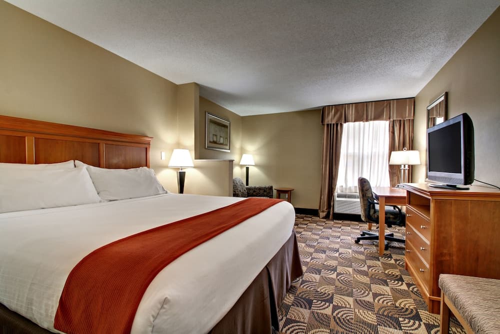 Holiday Inn Express Hurricane by IHG interior in Hurricane Mills — gallery photo 2