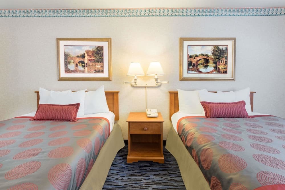 Ramada by Wyndham Kent Seattle Area gallery photo in Kent, WA — image 15
