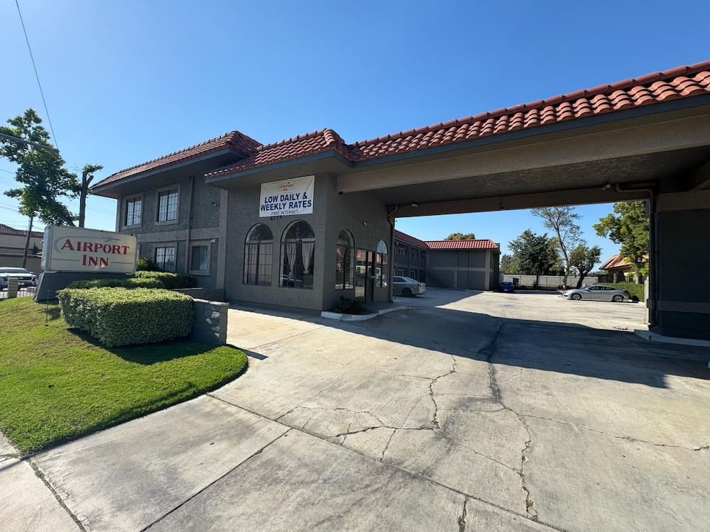 Vista Motel - Riverside gallery photo in Riverside, CA — image 8