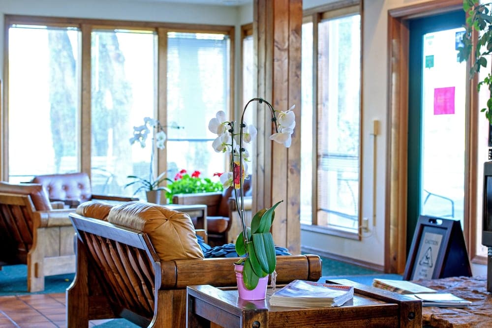 The Gunnison Inn at Dos Rios Golf Course property views in Gunnison, CO — gallery photo 3