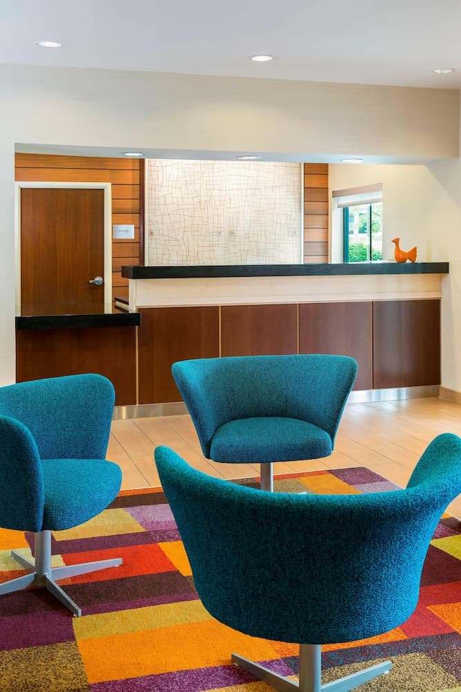 Fairfield Inn & Suites by Marriott Springfield interior in Springfield, OH — gallery photo 2