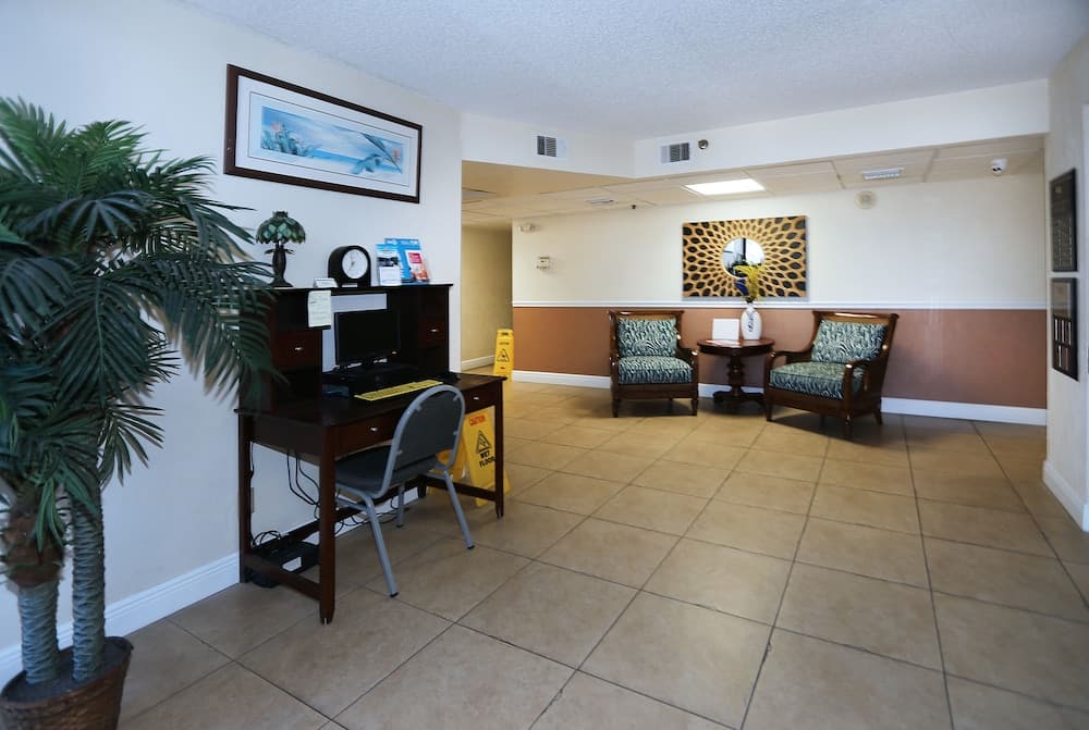 Tropic Sun Towers property views in Ormond Beach, FL — gallery photo 3