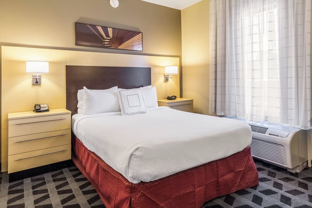 Marriott TownePlace Suites Dayton North property views in Dayton, OH — gallery photo 3