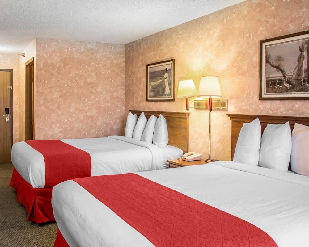 Econo Lodge Longmont East gallery photo in Longmont, CO — image 14