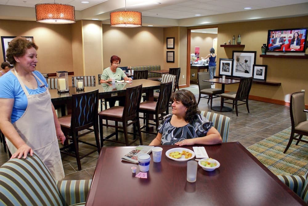 Hampton Inn Las Vegas North Speedway gallery photo in North Las Vegas, NV — image 36