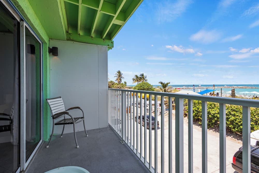 Oceanfront Inn property views in Fort Pierce, FL — gallery photo 3
