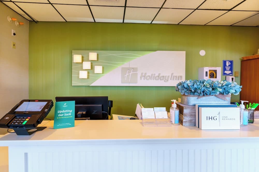 Iris Hotel Cape Cod gallery photo in Falmouth, MA — image 11