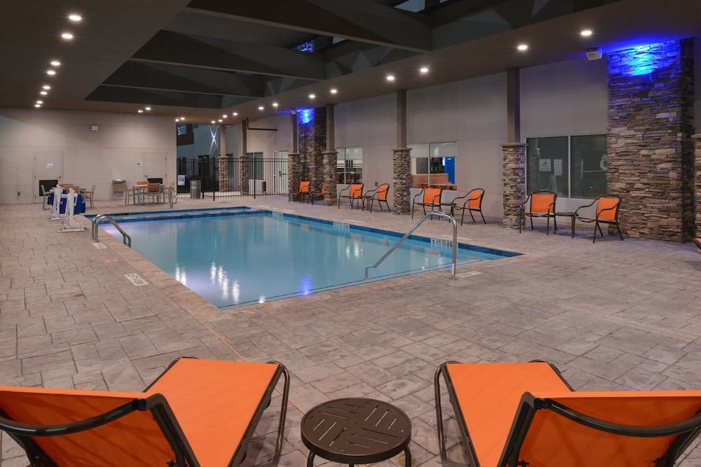 Holiday Inn Express & Suites Houston E - Pasadena by IHG gallery photo in Pasadena, TX — image 46