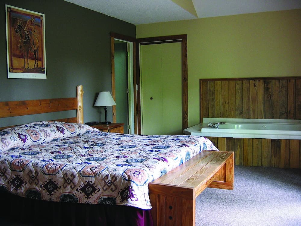 Double JJ Resort gallery photo in Rothbury, MI — image 33