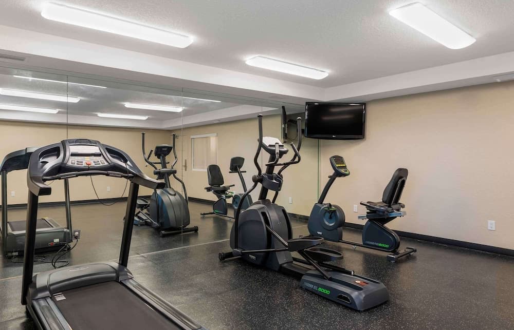 Extended Stay America Premier Suites Ft Lauderdale CypressCk gallery photo in Pompano Beach, FL — image 33
