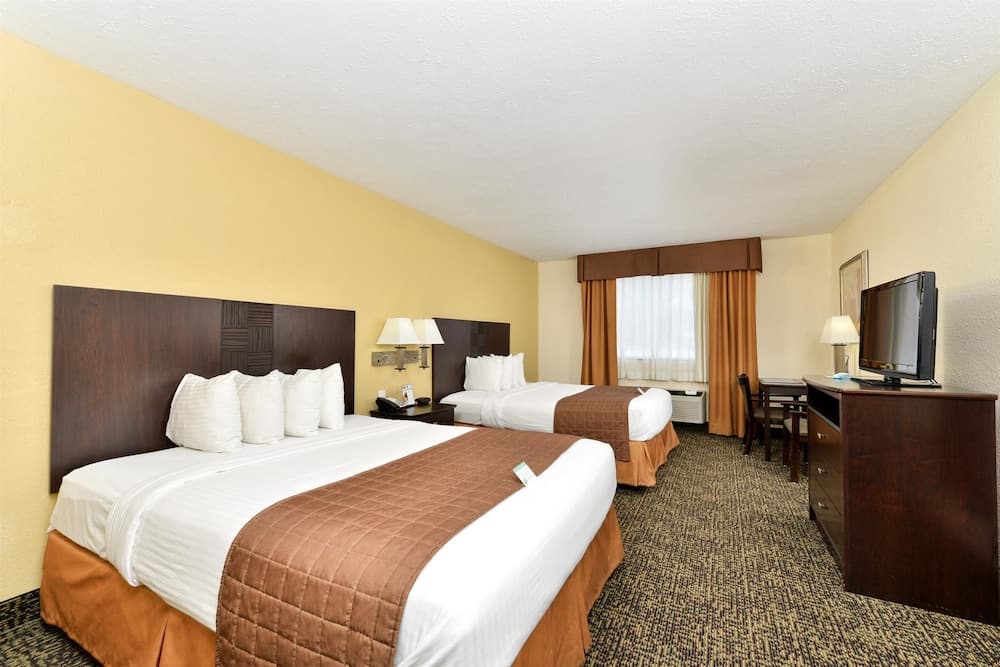 Best Western Inn gallery photo in Elyria, OH — image 15