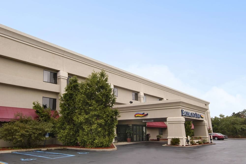 Baymont by Wyndham Battle Creek/I-94 — hotel in Battle Creek, Michigan