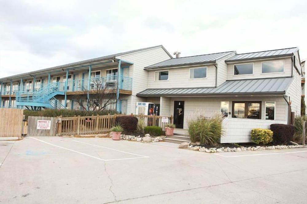 Beachfront Resort — hotel in Port Clinton, Ohio