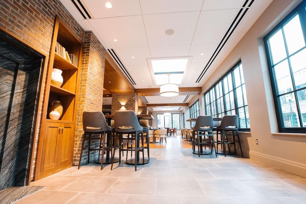 Radisson Plaza Hotel at Kalamazoo Center gallery photo in Kalamazoo, MI — image 80