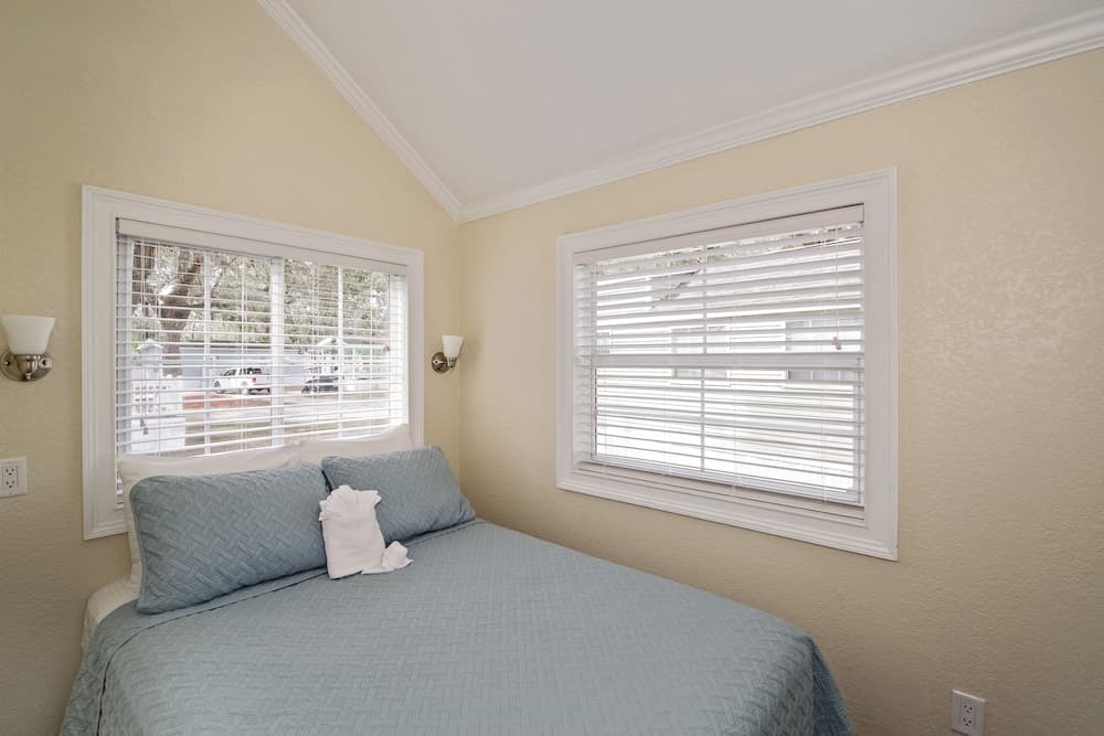 Tropical Palms Resort property views in Kissimmee, FL — gallery photo 3