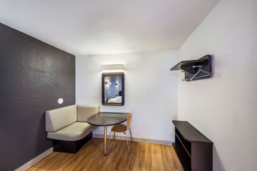 Studio 6 Irving, TX - Irving DFW Airport East property views in Irving, TX — gallery photo 3