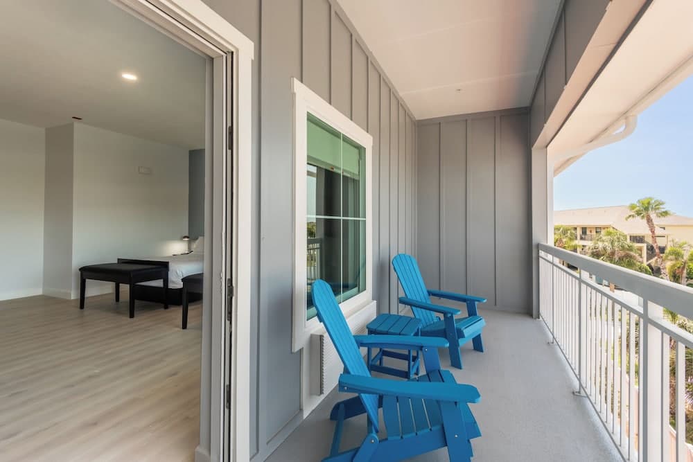 The J Hotel Dunedin Clearwater, an Ascend Collection Hotel property views in Dunedin, FL — gallery photo 3